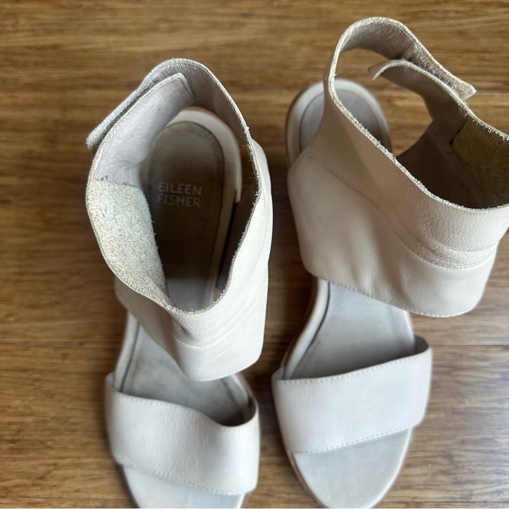 EILEEN FISHER Arts Ankle‎ Cuff Sandal Cream Heel Womens - Picture 3 of 8